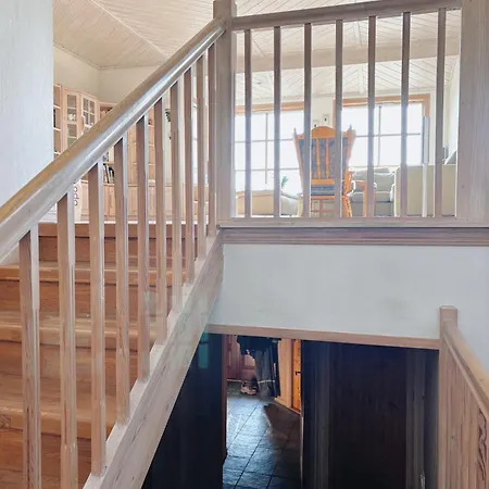 וילה Spacious Near Coast Path, And Center הורטן